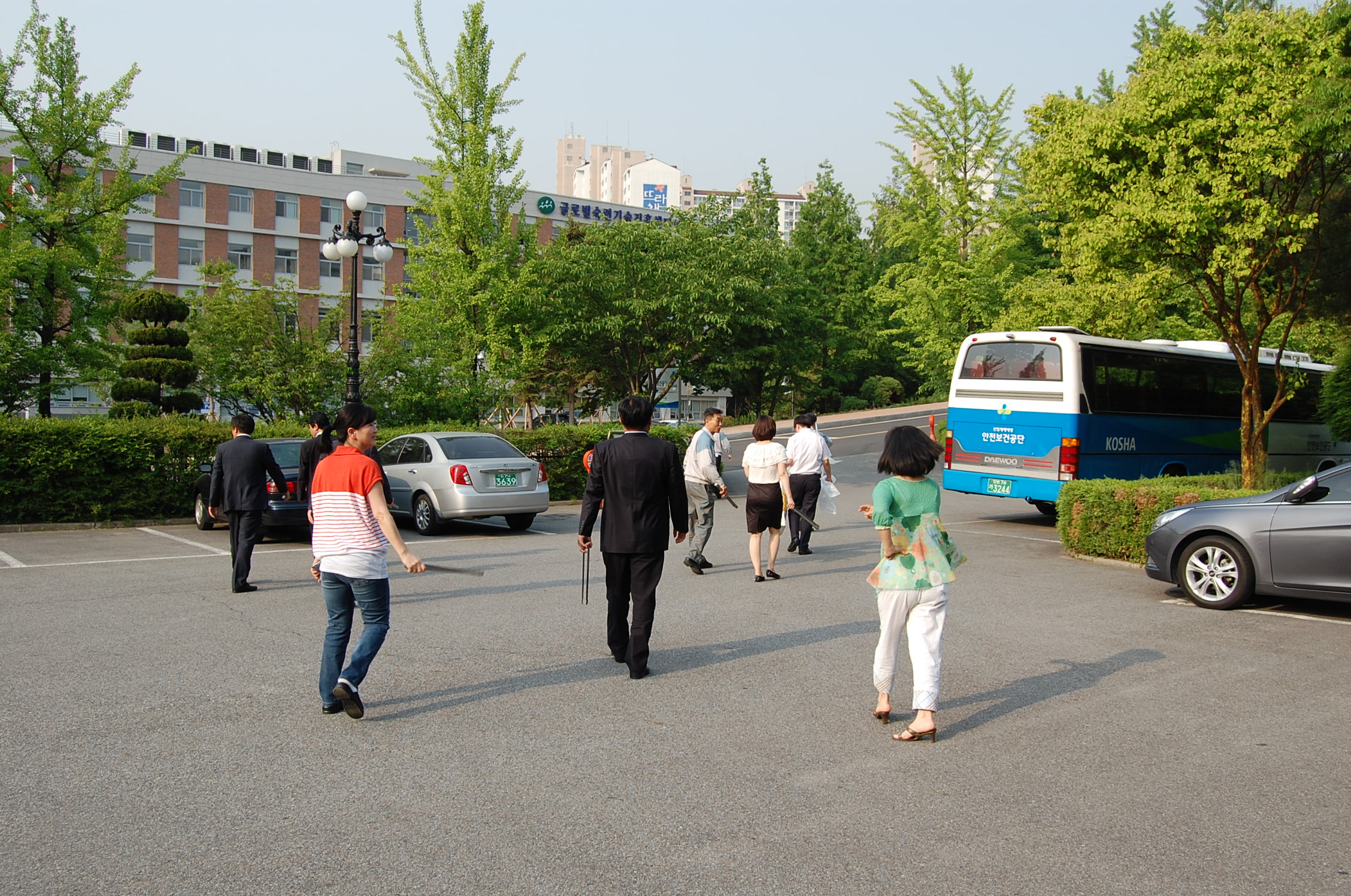 [상선약수]거리 정화활동...